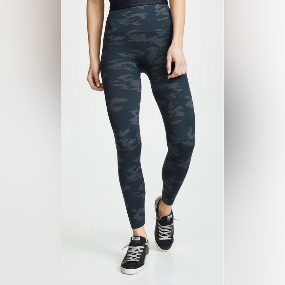 Spanx Seamless Camo Leggings